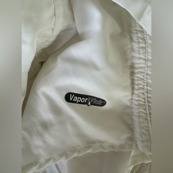 The North Face Top - Picture 9 of 9